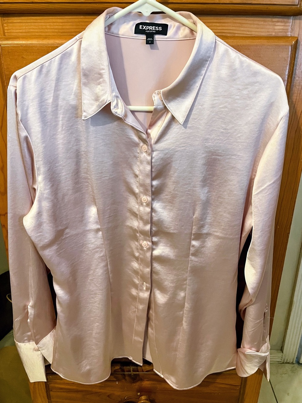Express Women's Satin Button-Down Shirt in Soft Blush - Picture 8 of 14
